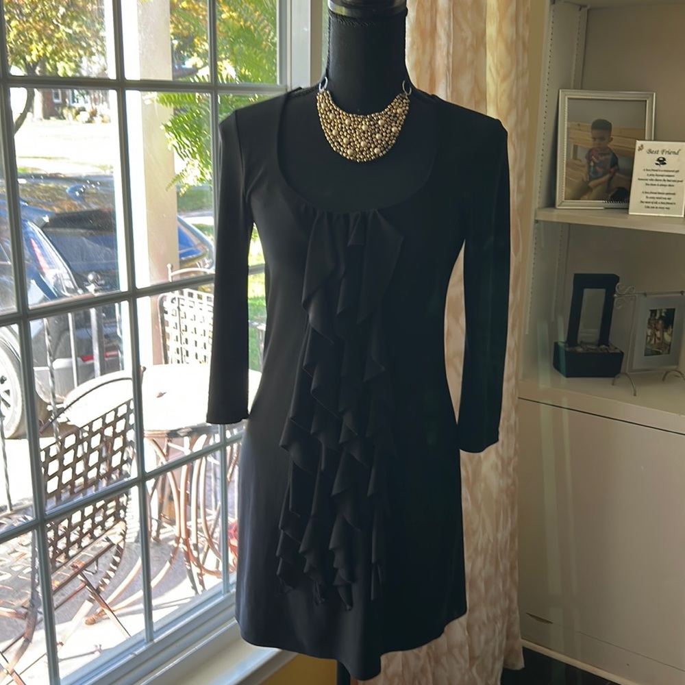 White House Black Market Ruffle Sleeve Dress